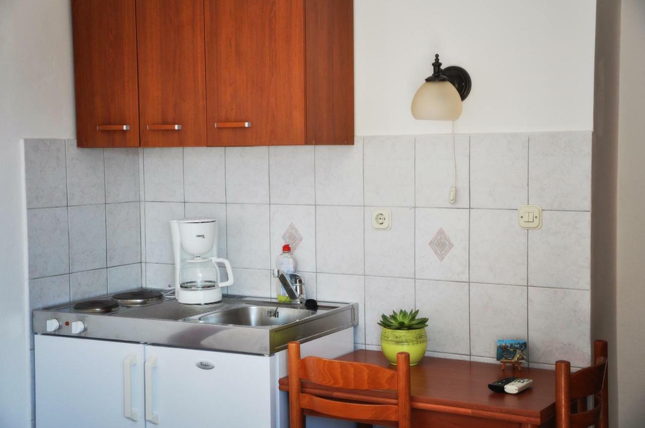 Sunrise Apartments And Studio Apartments Lokva Rogoznica Dış mekan fotoğraf